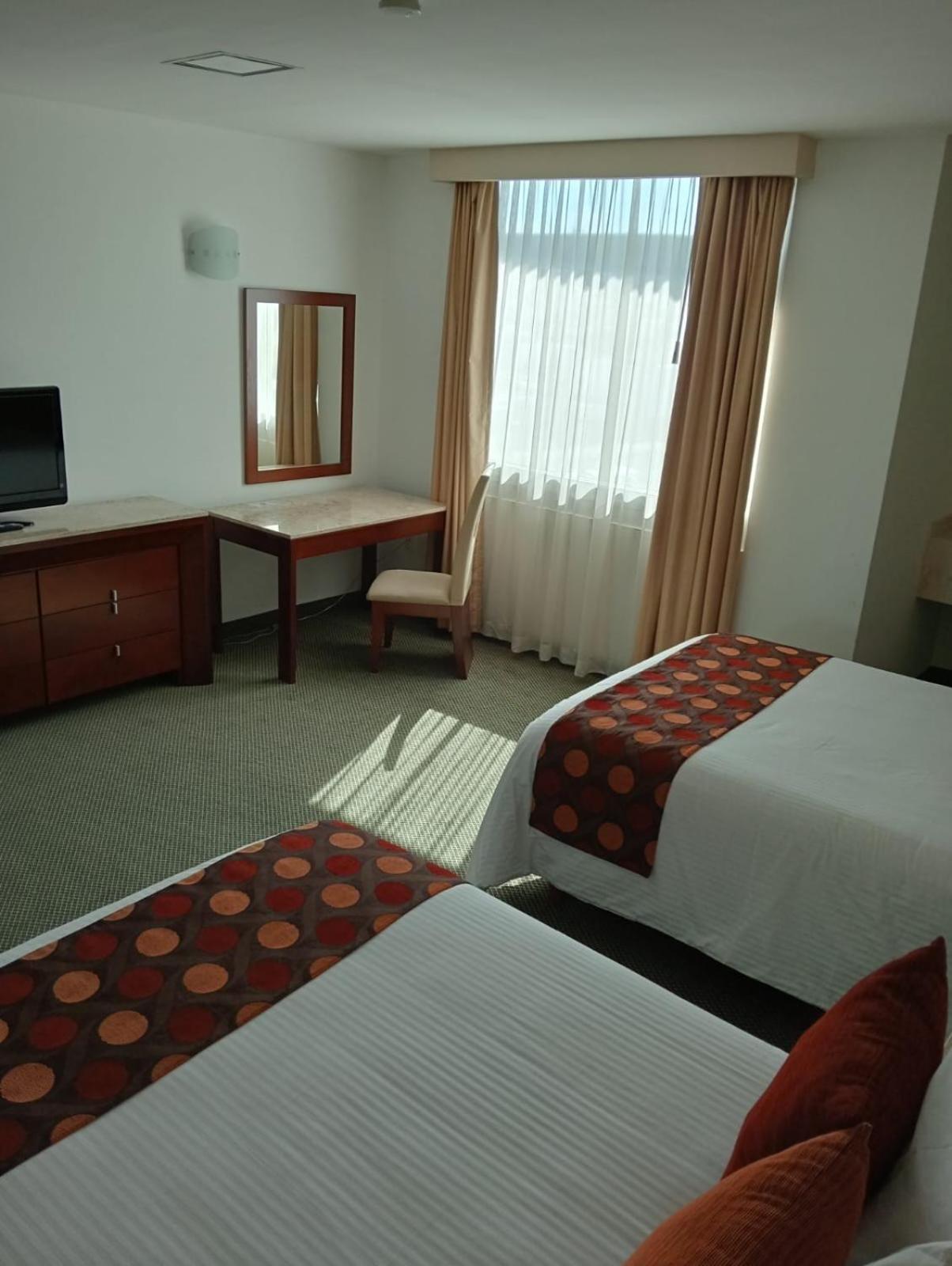 Hotel Ankara "Las Lomas" سان لويس بوتوسي المظهر الخارجي الصورة
